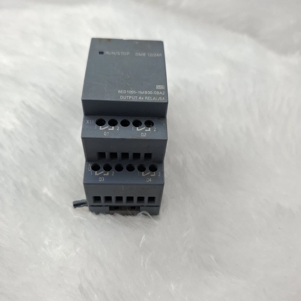 SIEMENS 6ED1055-1MB00-0BA2 DM8 12/24R 12/24VDC EXPANSION MODULE